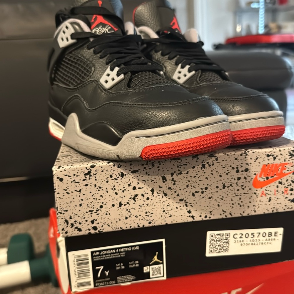 Jordan Retro 4
